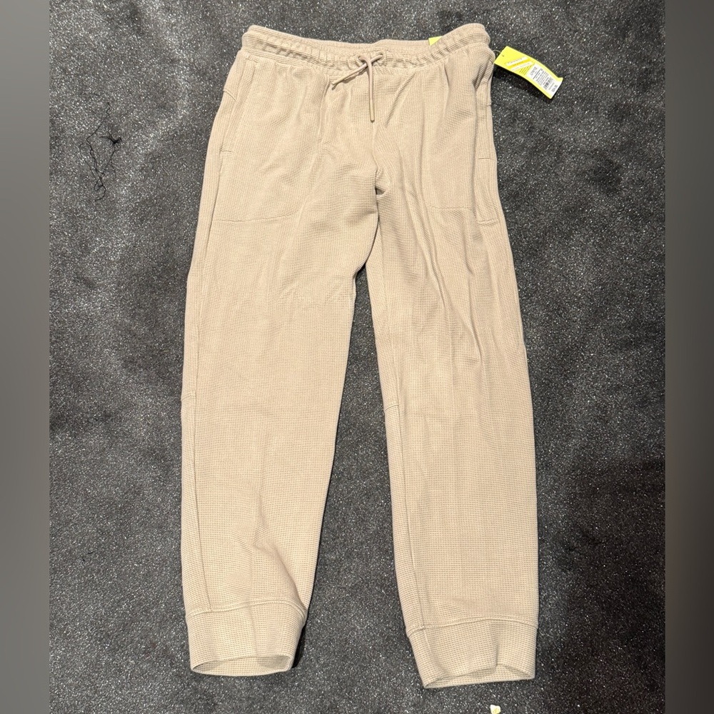 All In Motion joggers/summer pants